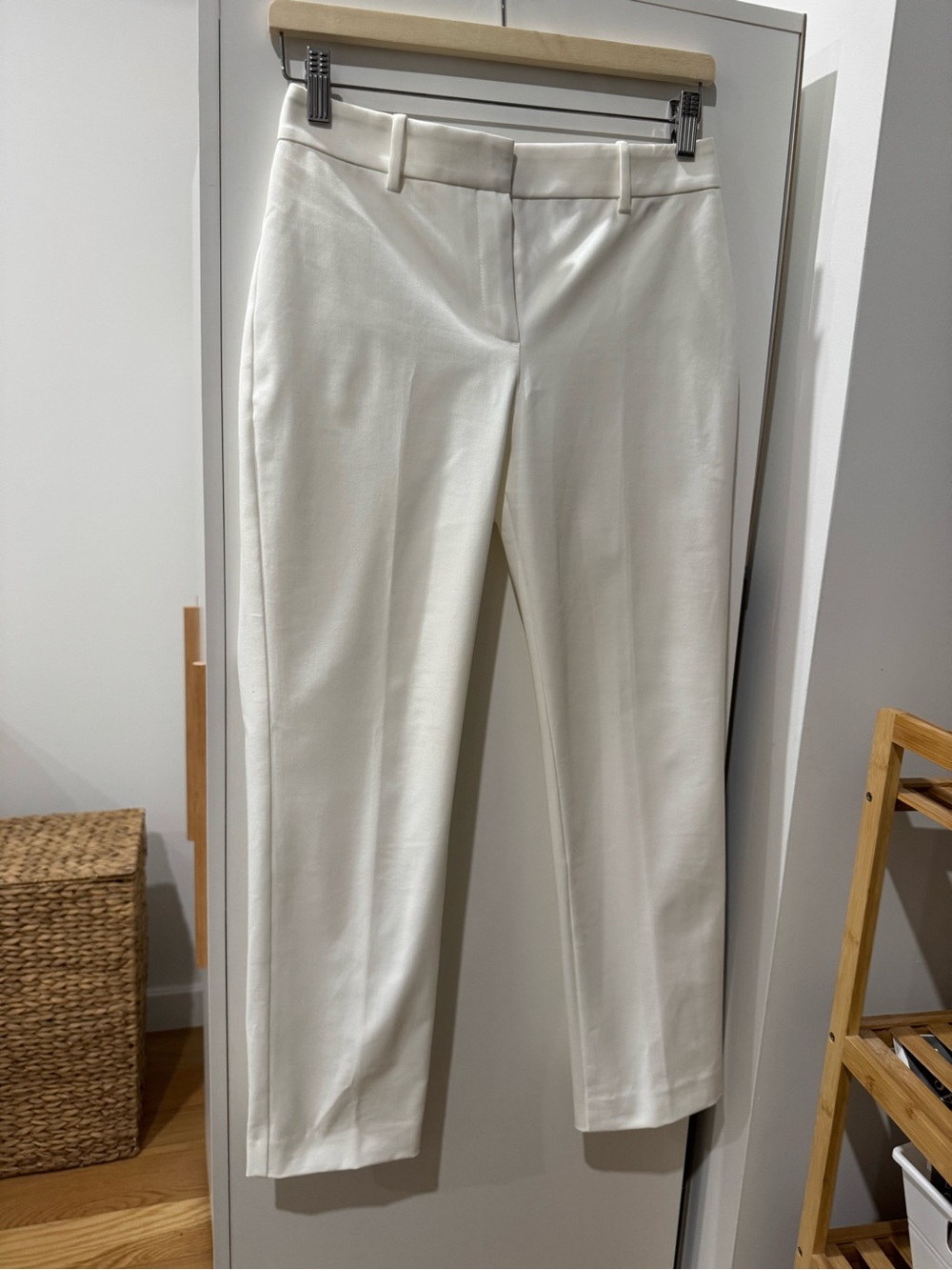 Theory White Straight-Leg Women's Trousers - Picture 3 of 6
